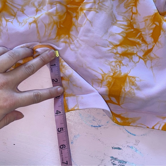 Gillya tie-dye seamless high-waist biker yoga shorts 4 inch no front seam - Picture 5 of 11